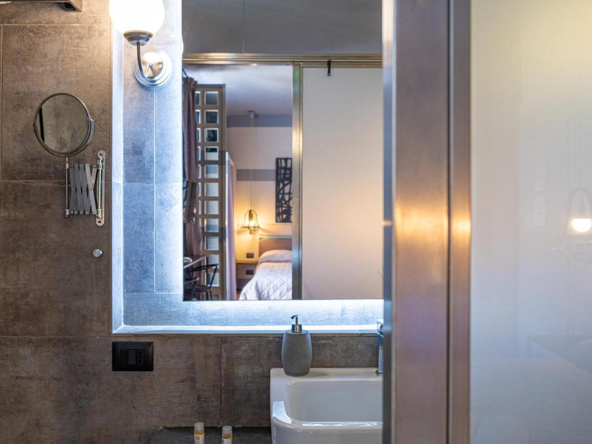 Design 4 Rooms Syracuse ภายนอก รูปภาพ